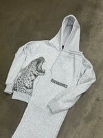 Load image into Gallery viewer, GREY GENEROUSWRLD HOODIE

